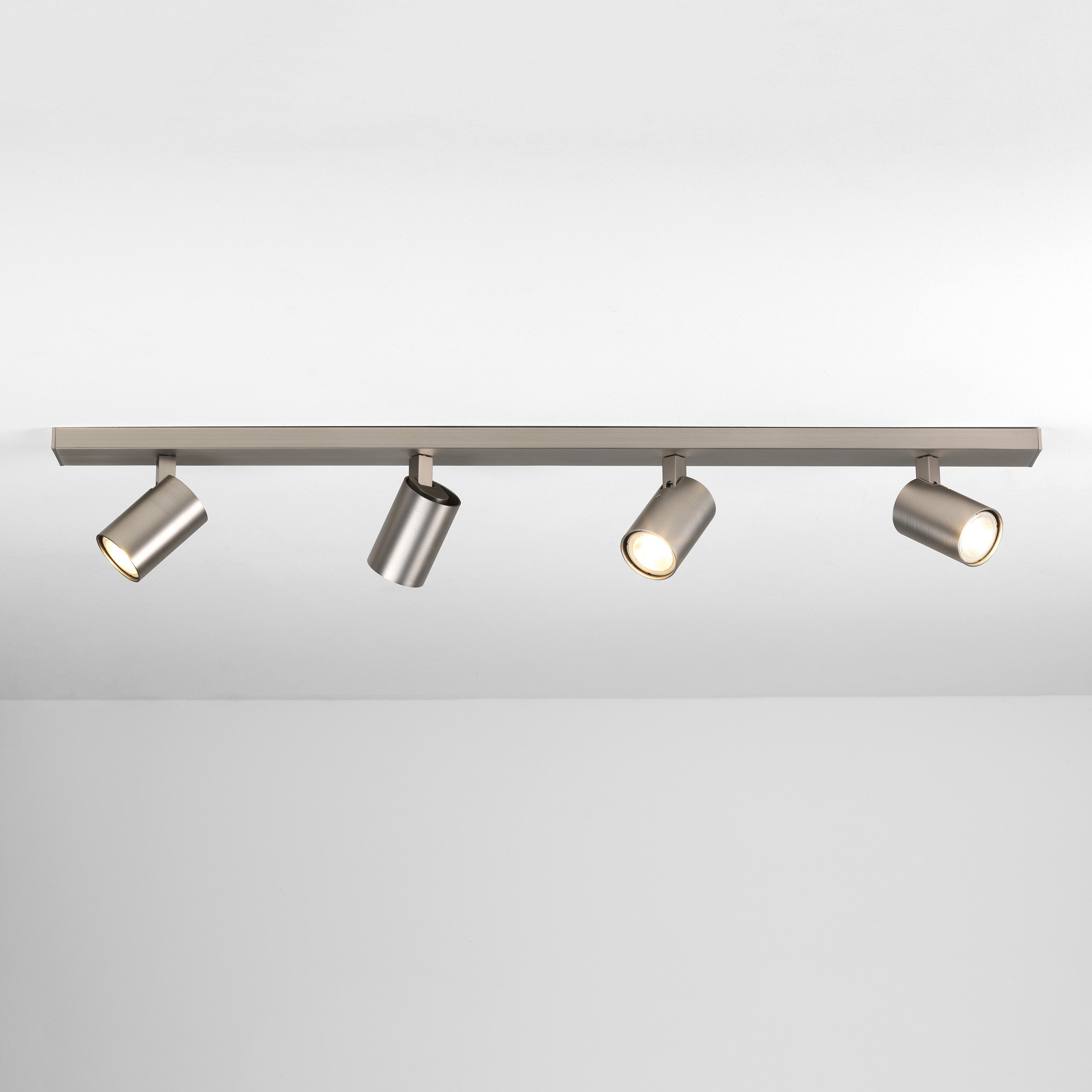 Astro Ascoli Four Bar opbouwspot mat nikkel