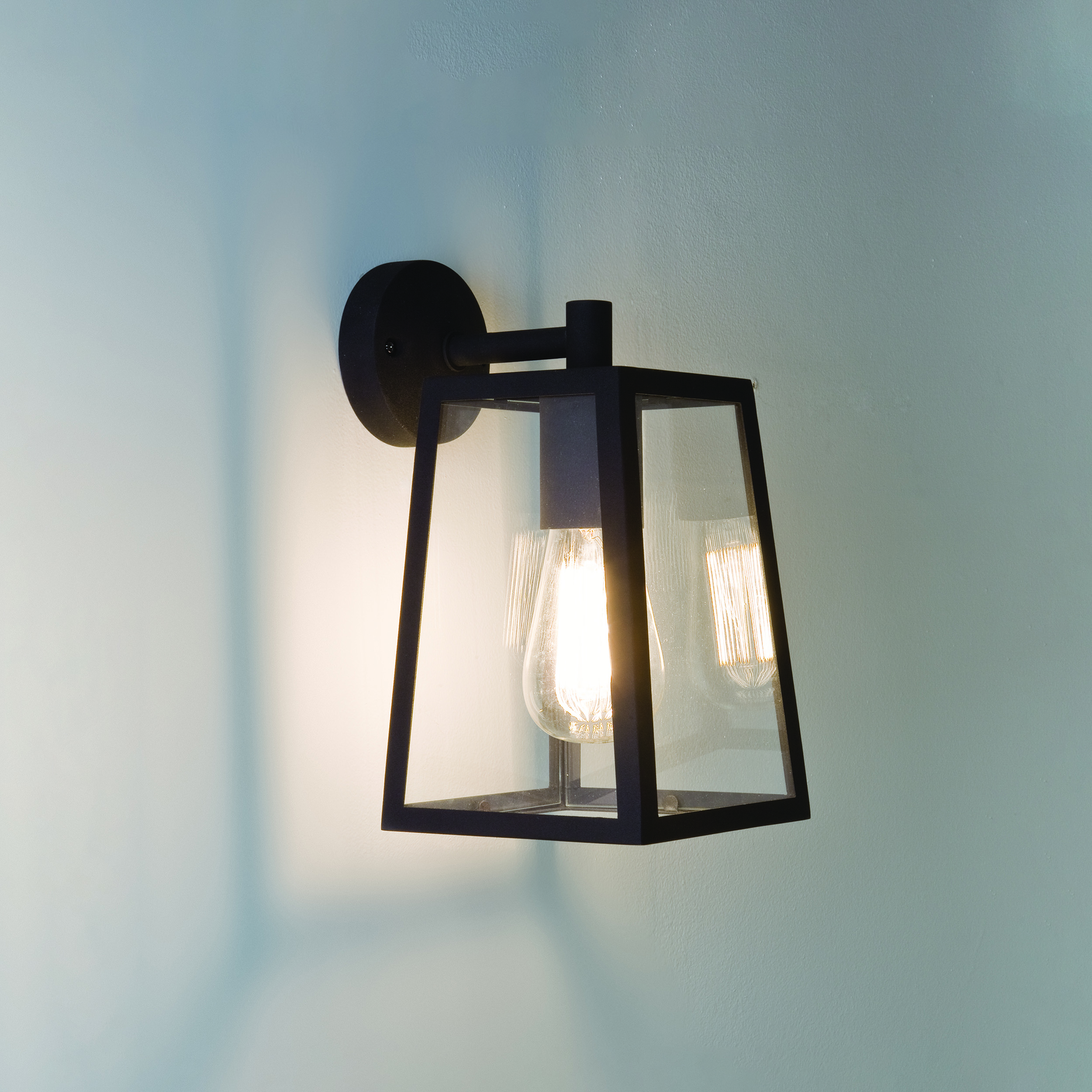 Astro Calvi Wall buiten wandlamp structuur zwart
