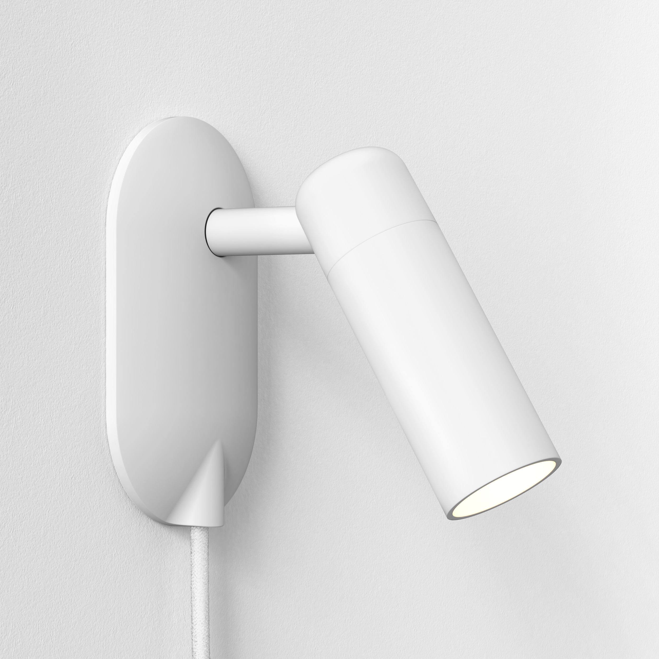 Astro Gio Plug-in WL mat wit