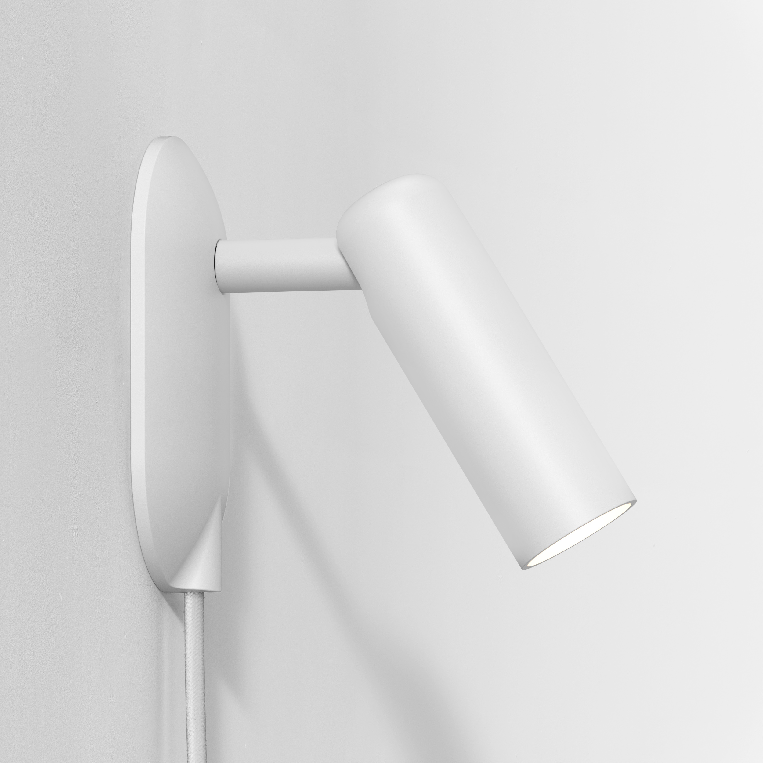 Gio Plug-in WL excl. GU10 MR11 mat wit