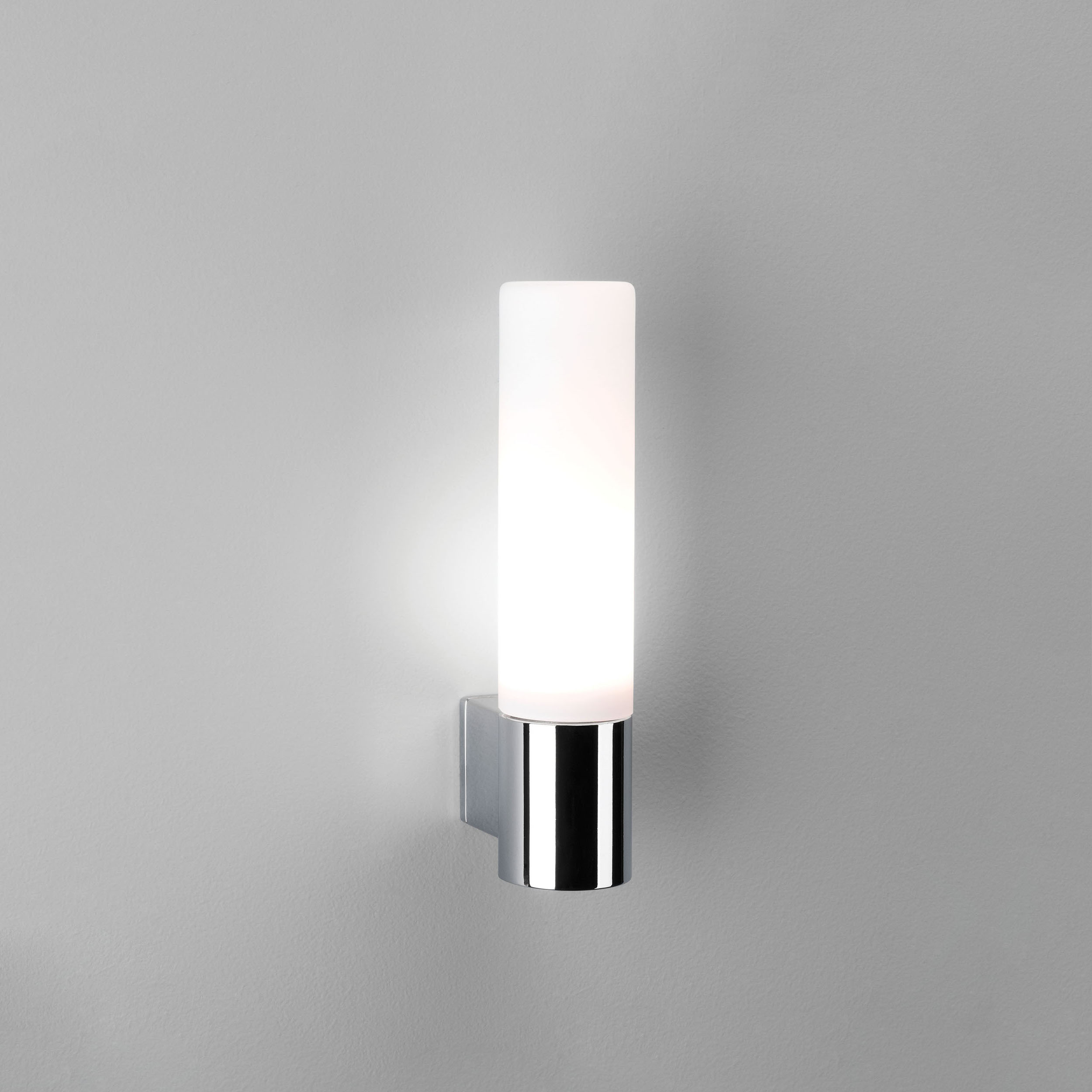 Astro Enna Surface LED wandlamp 2700K